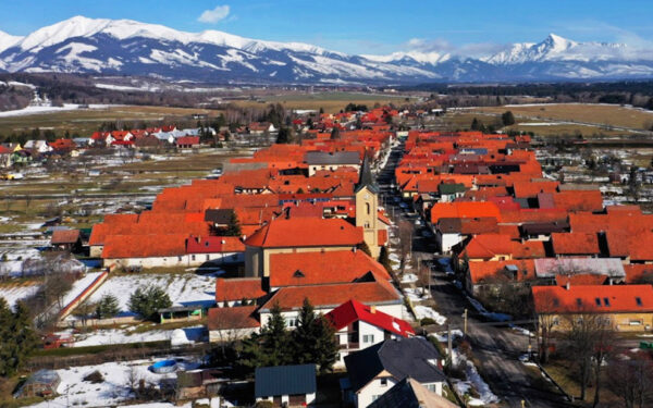 Investičný pozemok Liptov, Vysoké Tatry (rodnné domy, bytovky, hotel, apartmány) - 7580m2